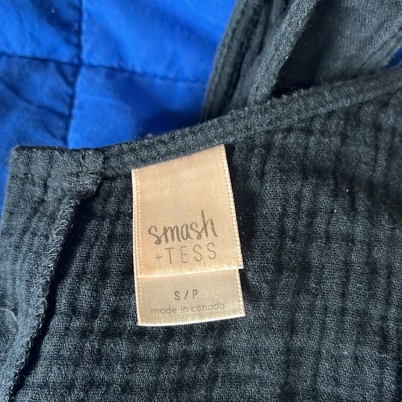 Black Small Smash + Tess Hamptons shorty - Picture 4 of 7